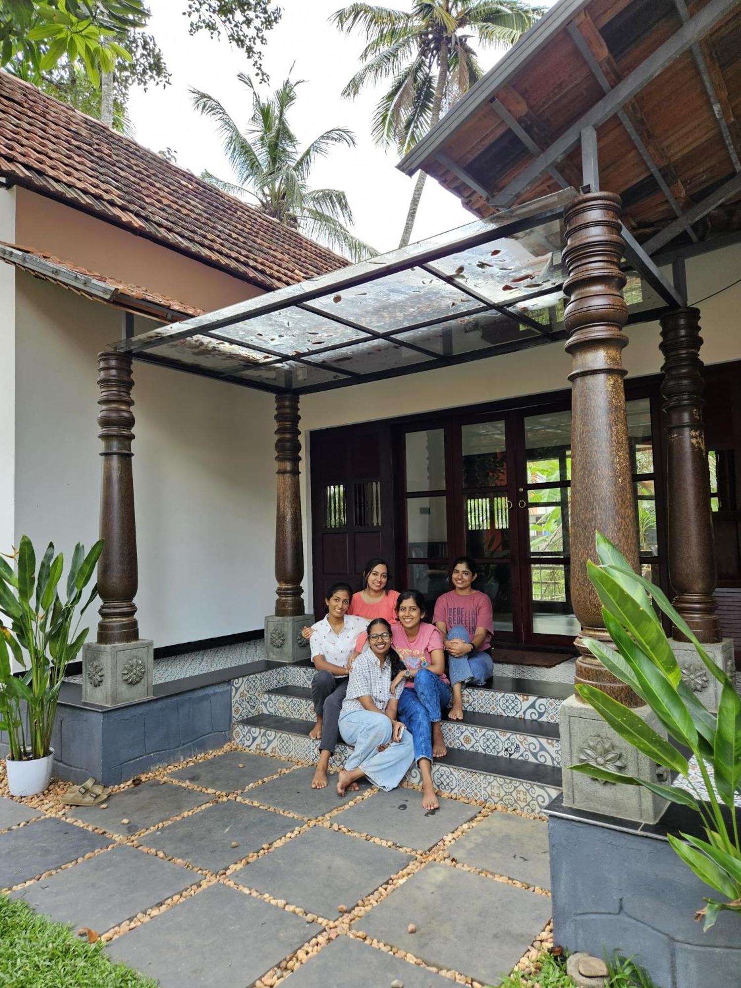 Munroe Plackal Heritage Mundrothuruth Экстерьер фото